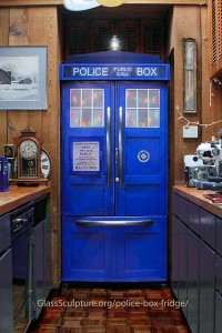 police-box-fridge640